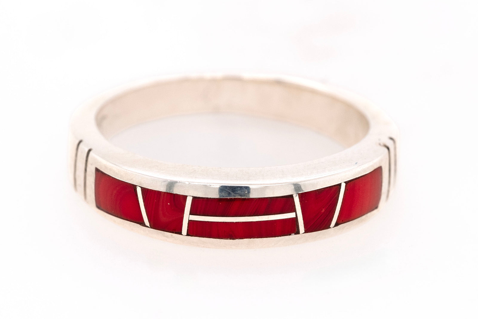 Narrow Rosarita Band Ring by David Rosales with red Rosarita inlaid in sterling silver, handcrafted by Navajo artisans