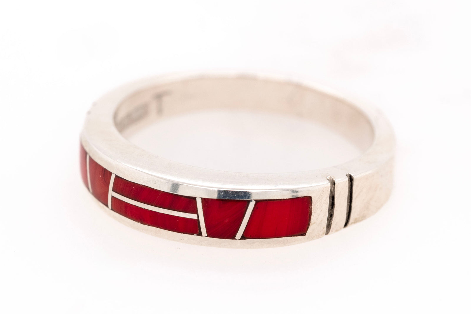 Narrow Rosarita Band Ring by David Rosales with red Rosarita inlaid in sterling silver, handcrafted by Navajo artisans