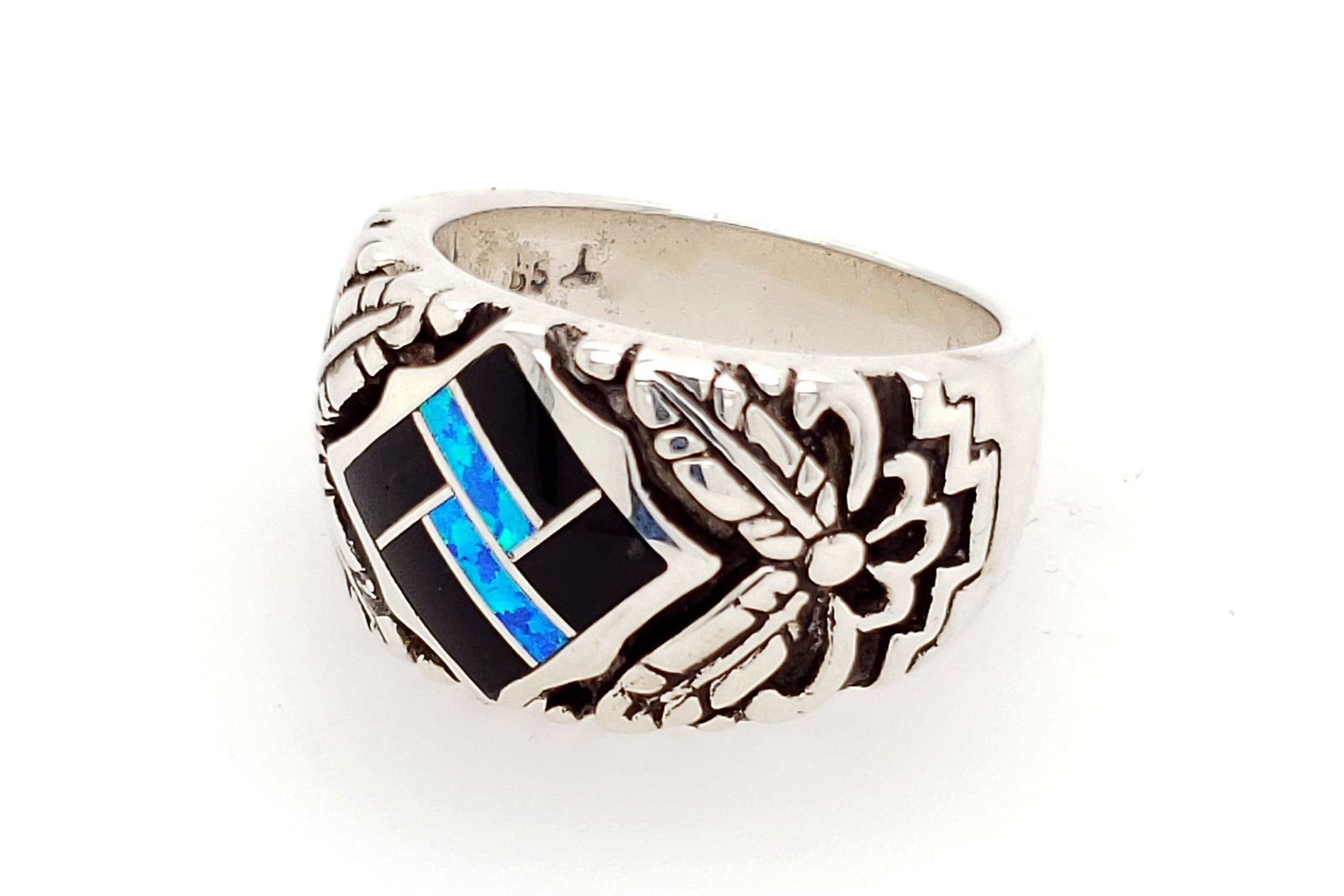 David Rosales Black Beauty Feather Native American Ring - Side