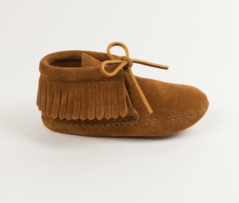 Minnetonka sales infant moccasins