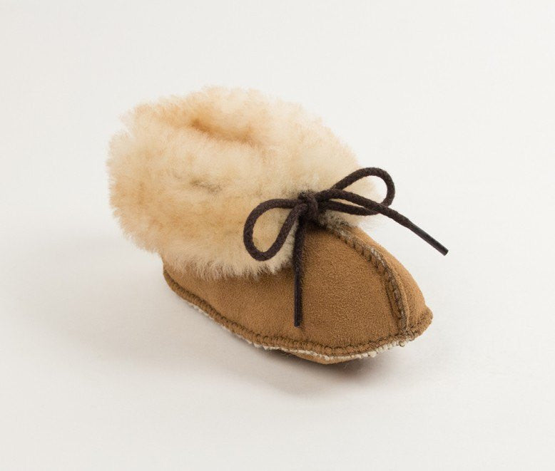 Moccasin - Genuine Sheepskin Bootie